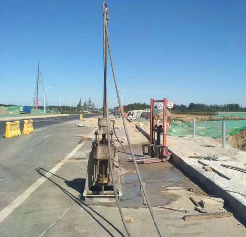 阿拉尔农场公路高聚物注浆加固